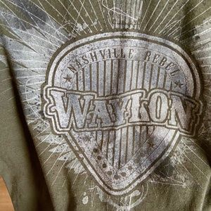 Tee shirt